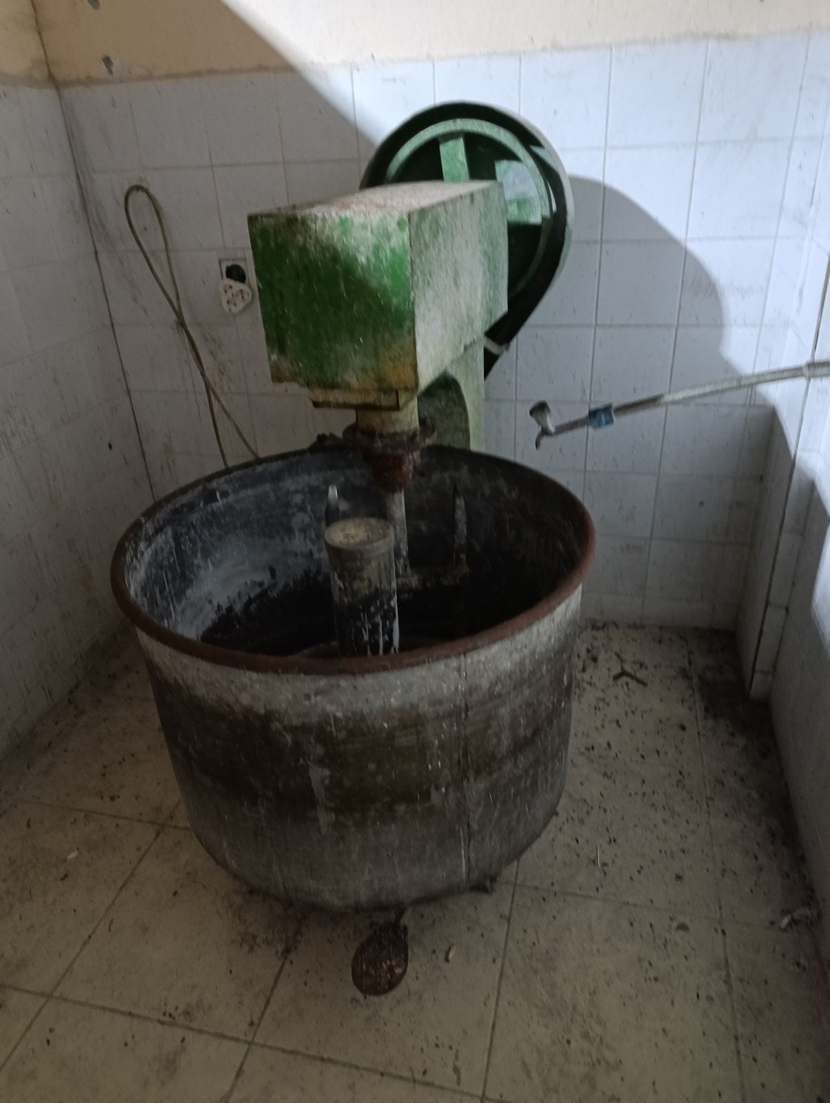 Hamur yoğurma makinesi