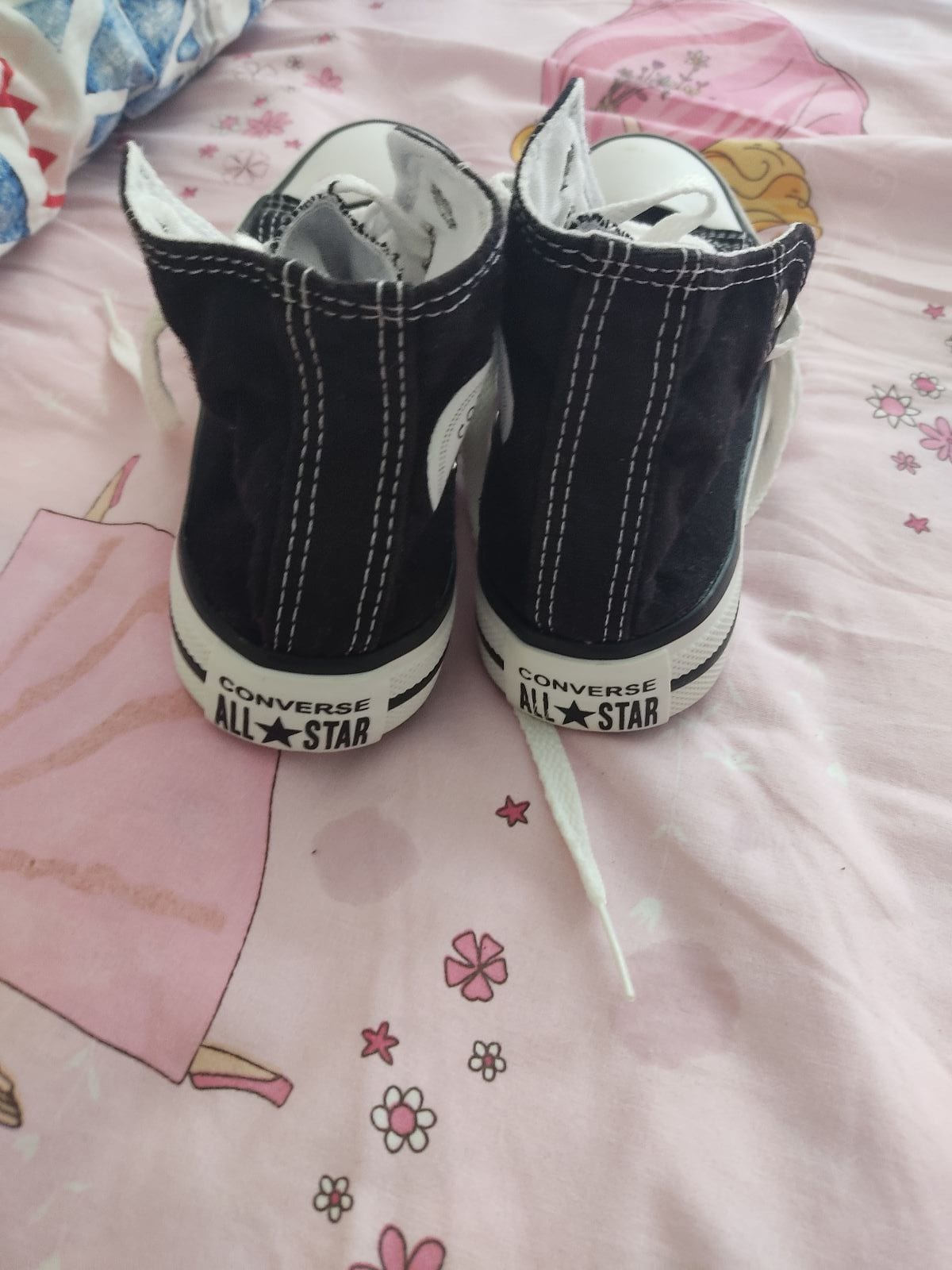 Converse ayakkabı fotoğraf 2