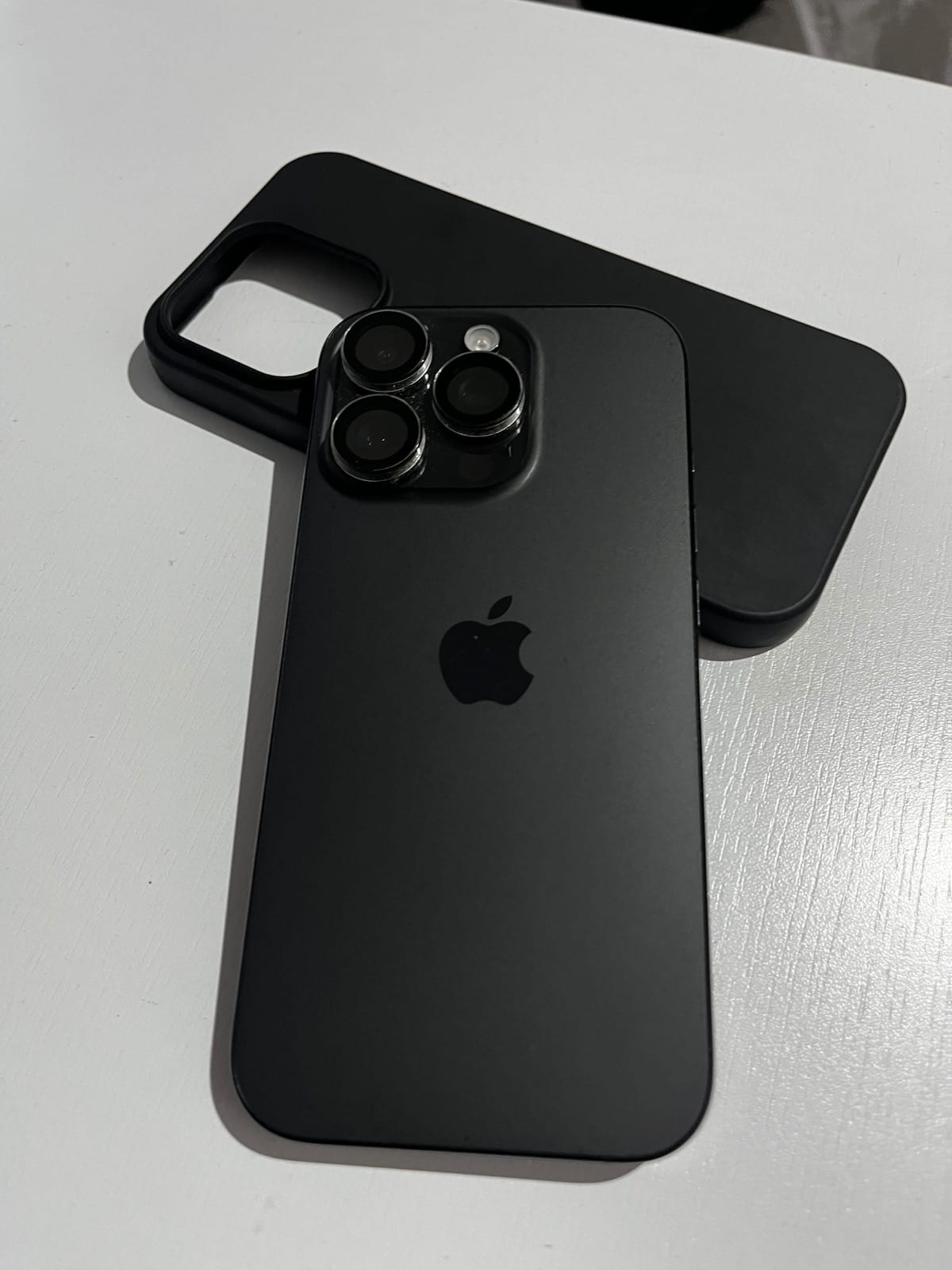 Apple 16 pro